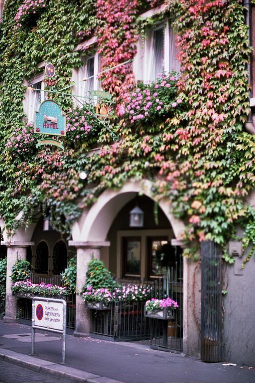 Hotel Till Eulenspiegel - Nichtrauchhotel - Garni Wurzburg Luaran gambar